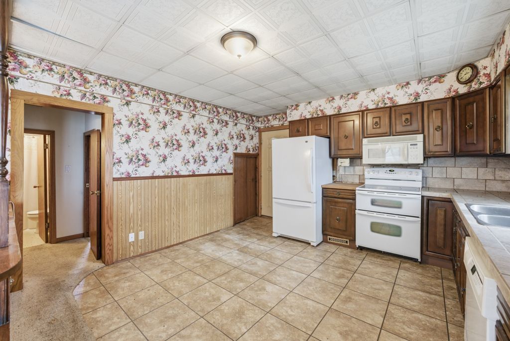 Listing Photo: 26936 Hwy T30, Exline, IA 52555-4